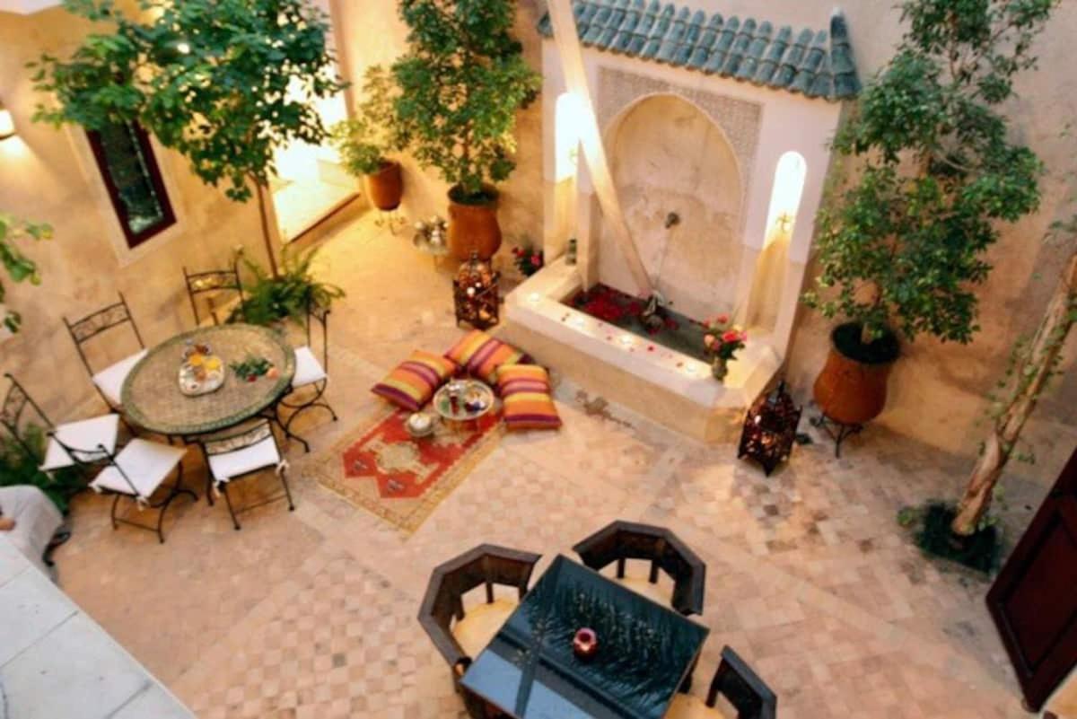Riad Dar Rania Marrakech Medina Jemaa El Fna مراكش المظهر الخارجي الصورة